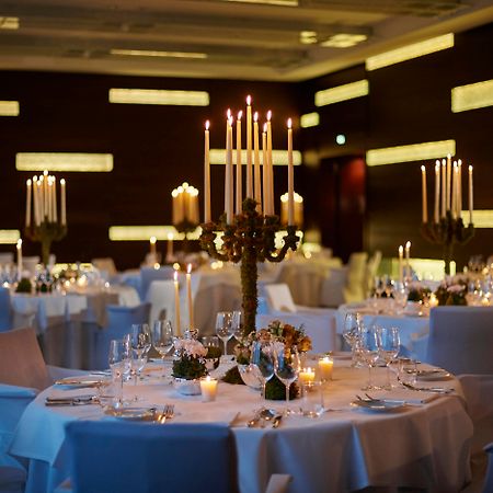 Kempinski Hotel Berchtesgaden Esterno foto The ballroom at the InterContinental Wien
