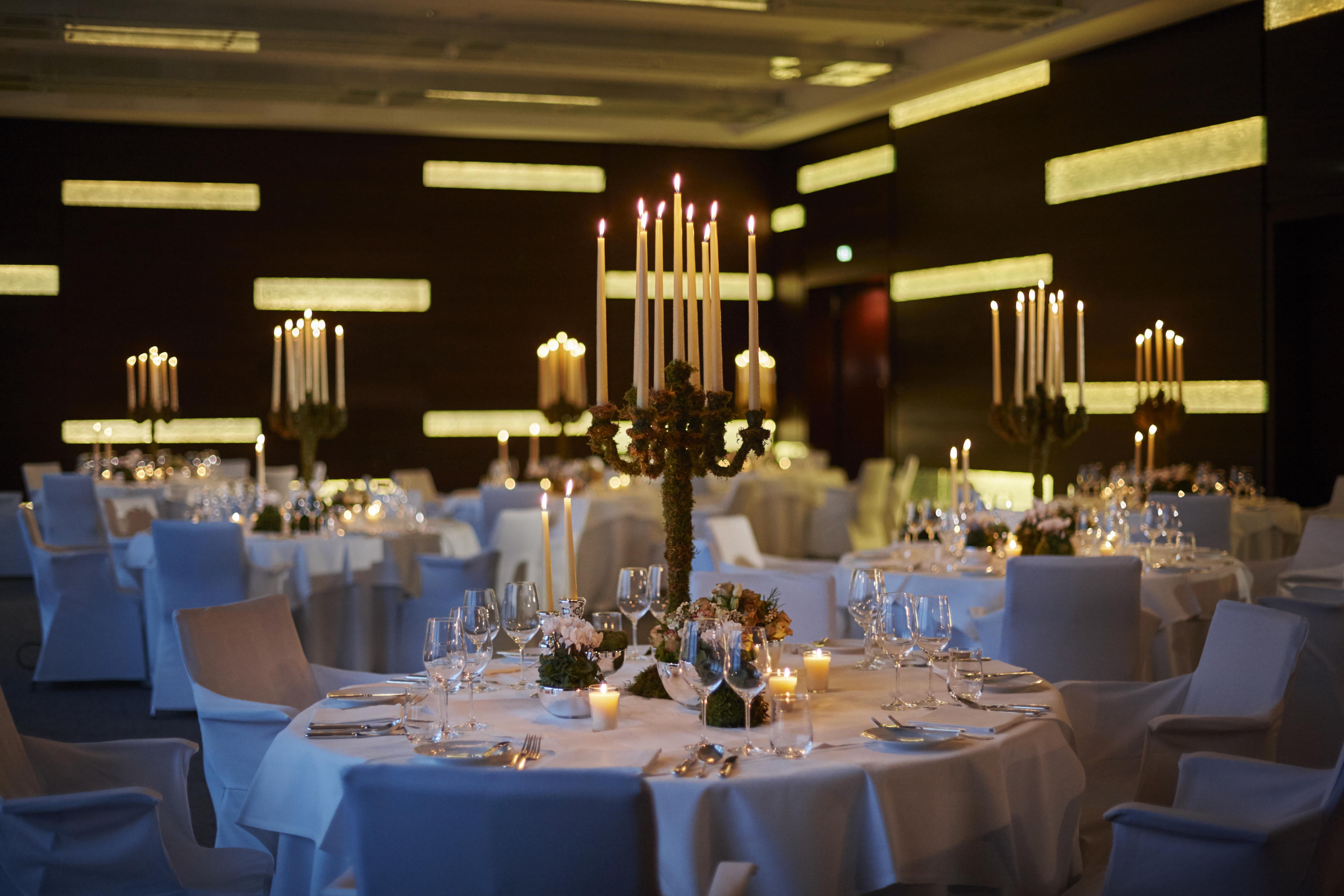 Kempinski Hotel Berchtesgaden Esterno foto The ballroom at the InterContinental Wien