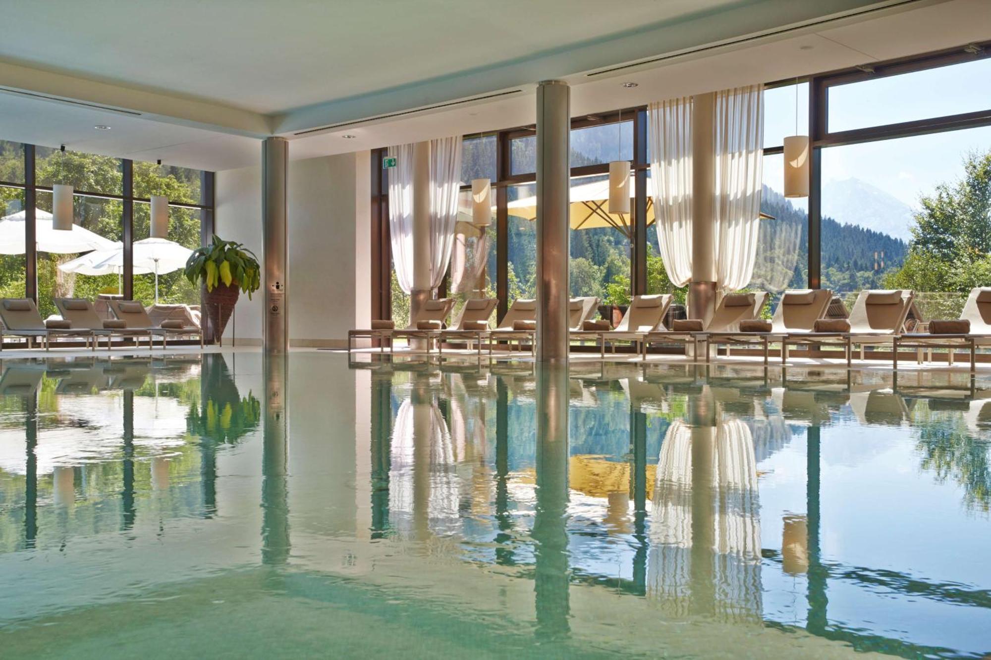 Kempinski Hotel Berchtesgaden Esterno foto The indoor swimming pool