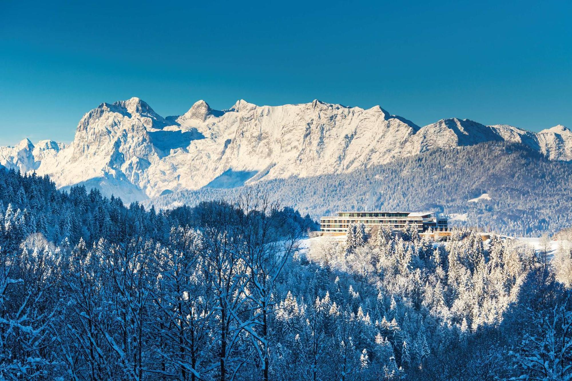 Kempinski Hotel Berchtesgaden Esterno foto The Olympic Stadium in 2016