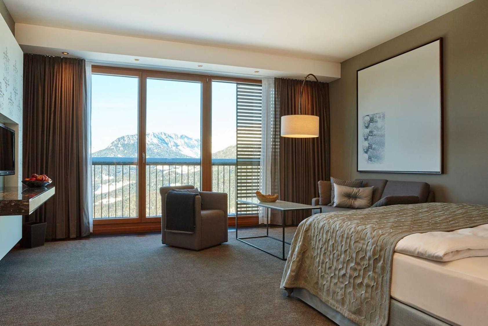 Kempinski Hotel Berchtesgaden Esterno foto A room at the Hotel